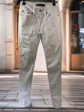Levi's Legging Skinny Jeans in White